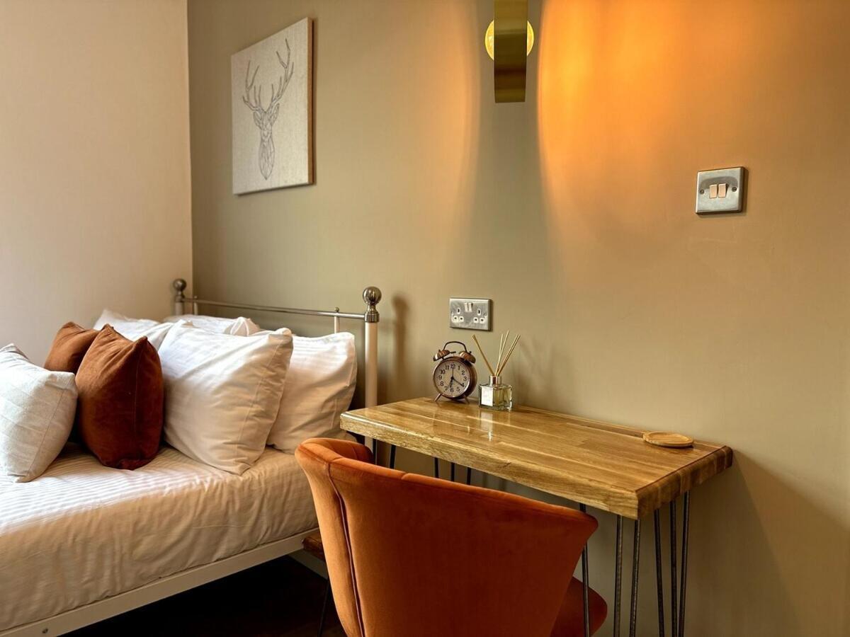 Deluxe Stays @ Libra Spaces Кингстон-апон-Халл Экстерьер фото